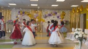 Выпускной вальс -25 г. "Айылгы".mp4