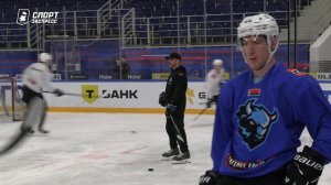 "Динамо" (Минск) и "Торпедо" уступают в сериях 0-3. День с Алексеем Шевченко