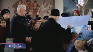 Собянин и патриарх Кирилл посетили фестиваль "Пасхальный дар"