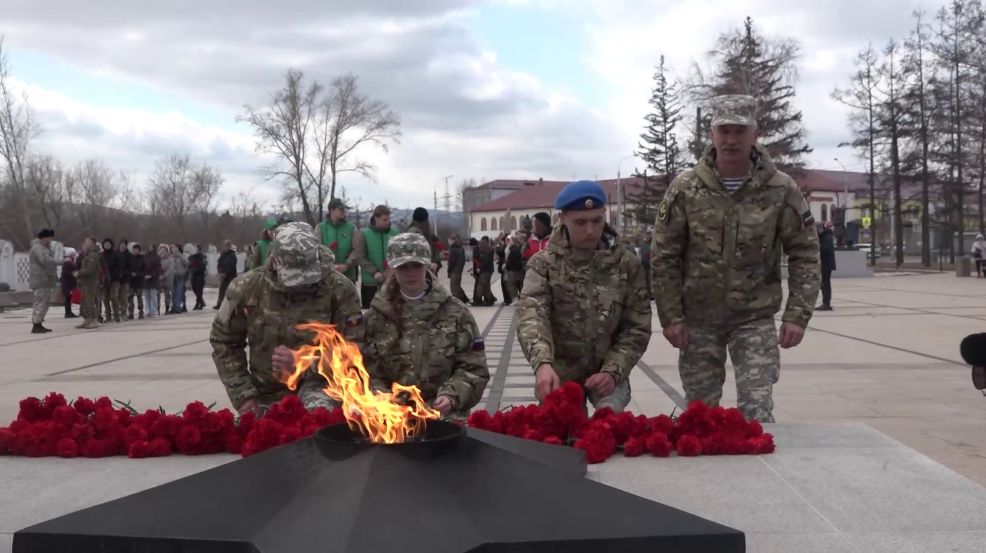 В КРАСНОЯРСКЕ ОТКРЫЛИ ВСЕРОССИЙСКУЮ АКЦИЮ «ВАХТА ПАМЯТИ – 2026».