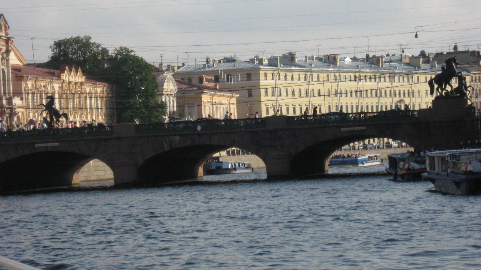 Путешествие по каналам Питера из первых рук. Часть I