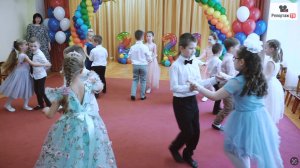 Красивый вальс выпускников - у родителей глаза на мокром месте - а вы помните себя на выпускном?