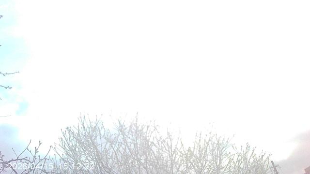 Видеопейзаж - Апрельское небо 2026