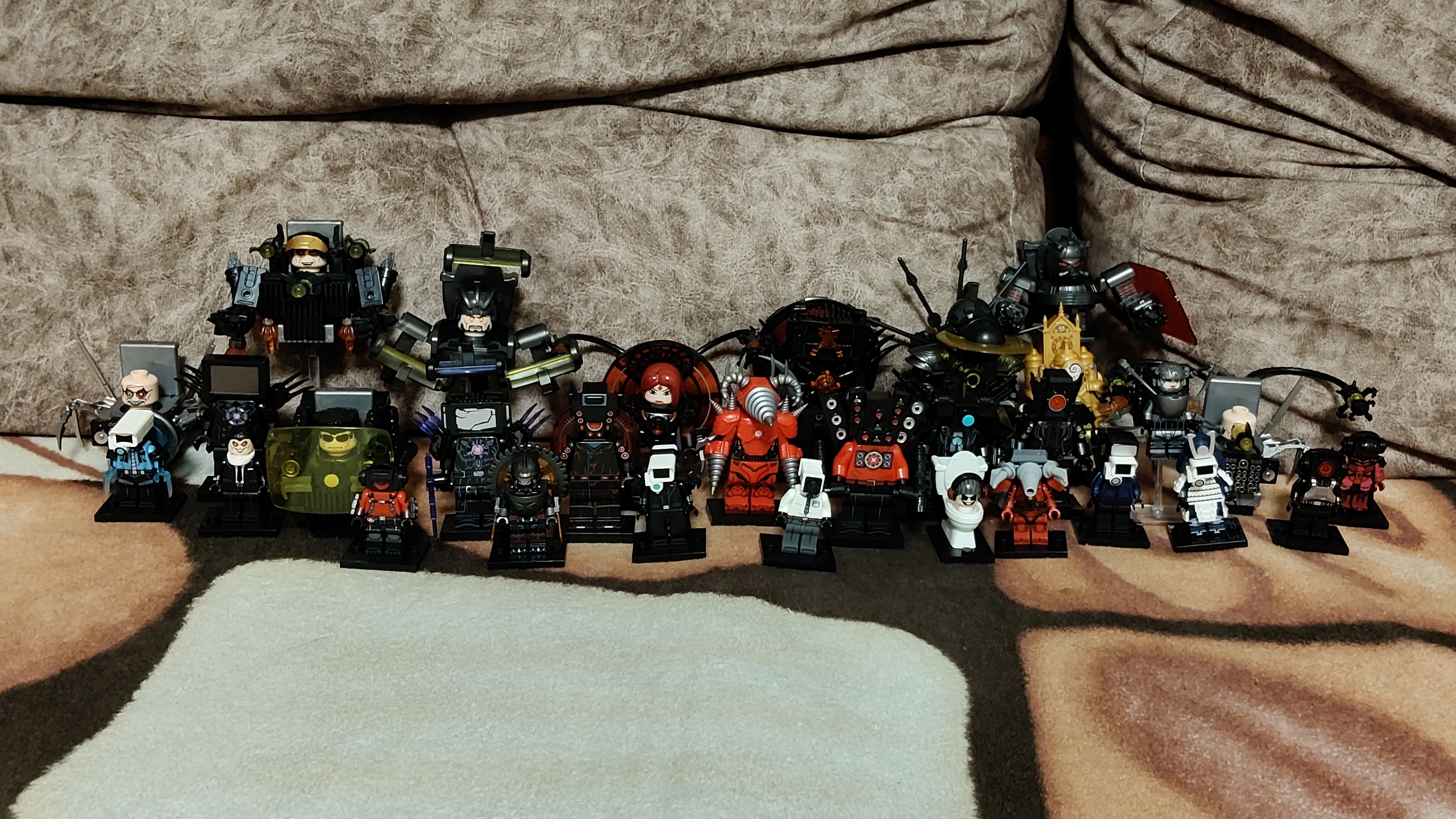 Обзор на всю вою колекцию мини фигурка по Скибиди туалет от компании ЕДЛ