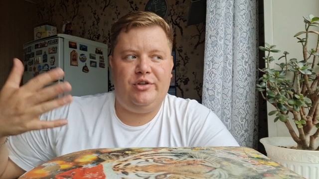 МУКБАНГ ТЕМА: БЕЛОРУССКАЯ ДЕТОНЕНАВИСТНИЦА  И КУРОЧКА С ПЮРЕ