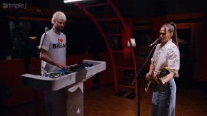 ❤️
SOFI TUKKER - All That She Wants (by Ace of Base)