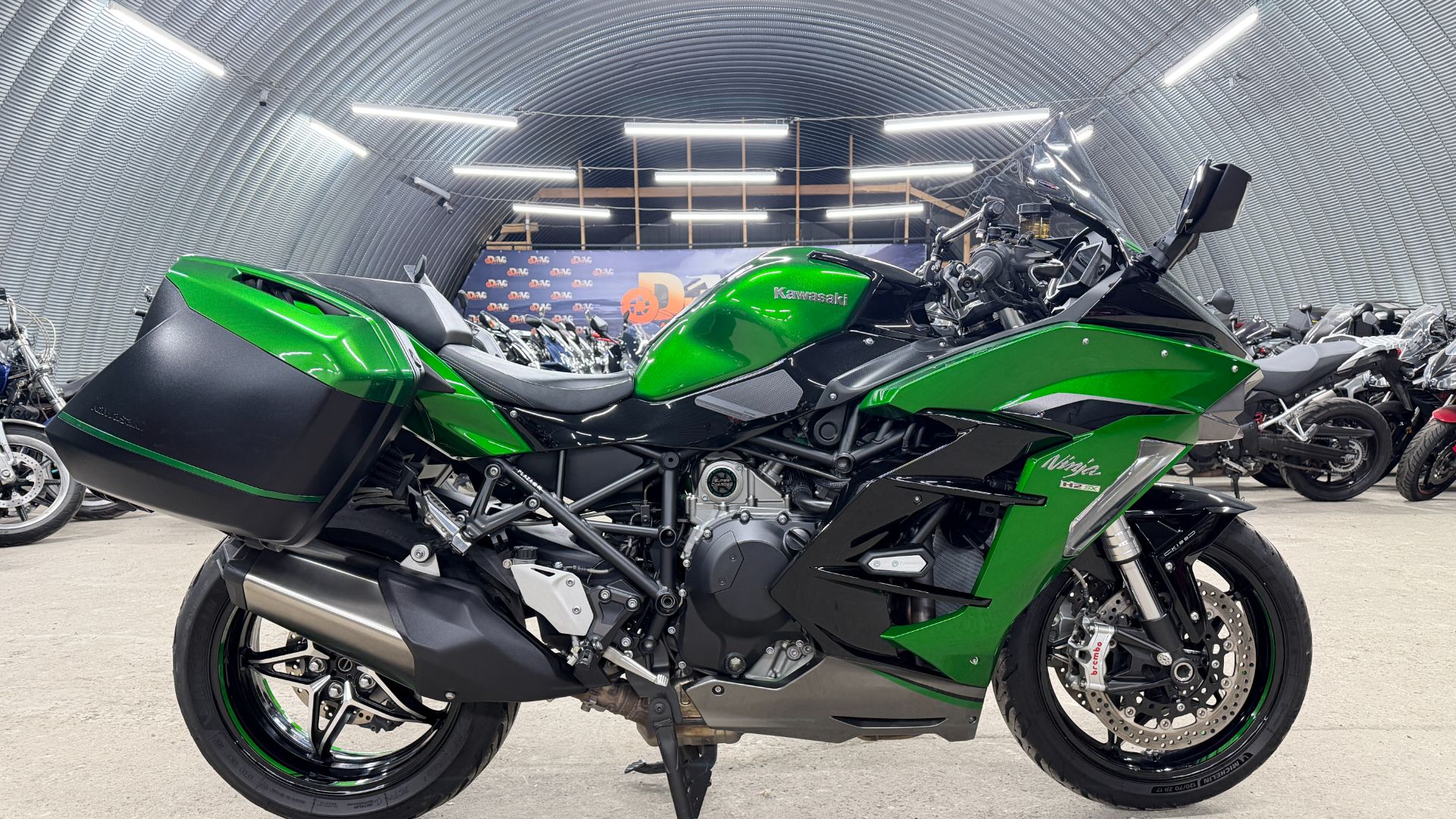 Обзор Kawasaki H2 SX SE |В НАЛИЧИИ|