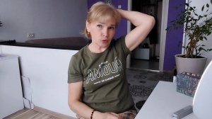 Хоть как рисуй, моложе не стану.