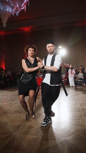 Street Tango. Павел Собирай и Дарья Кон.