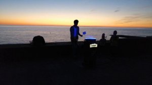 на закате...