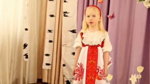 Читает  Пескова Ульяна. Стихотворение  "Я и МЫ" Автор Орлов. В.