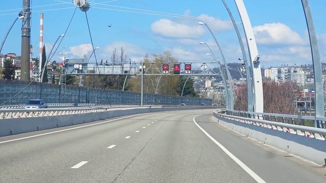 Выпьем за нас, друзья!