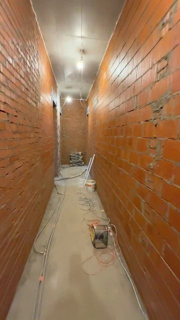 Ремонт квартиры 300м²: Механизированная штукатурка стен — смесью KNAUF MP-75