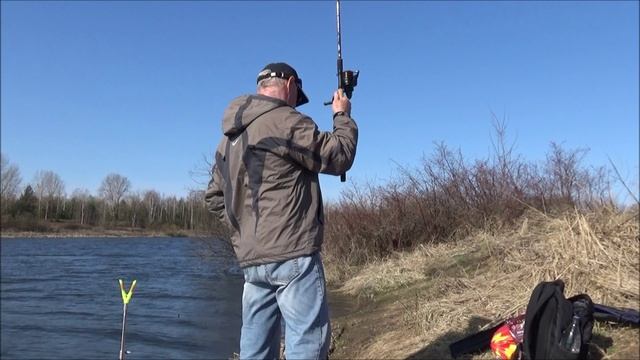 ТОЧКА ЛОВА.Открылся по карасю на озере.