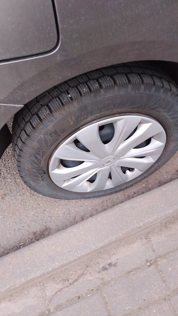 Думаю переобуваться пока рано- впереди похолодание!