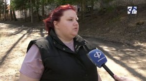 Со стены пятиэтажки на улице Социалистическая периодически падает штукатурка