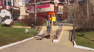 Масштабная уборка заканчивается в парке «Крылатко»