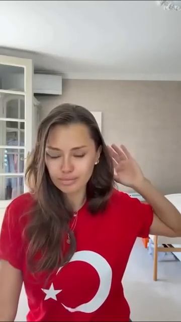 Боня уже ответила Пескову, который сказал, что в Кремле заметили ее