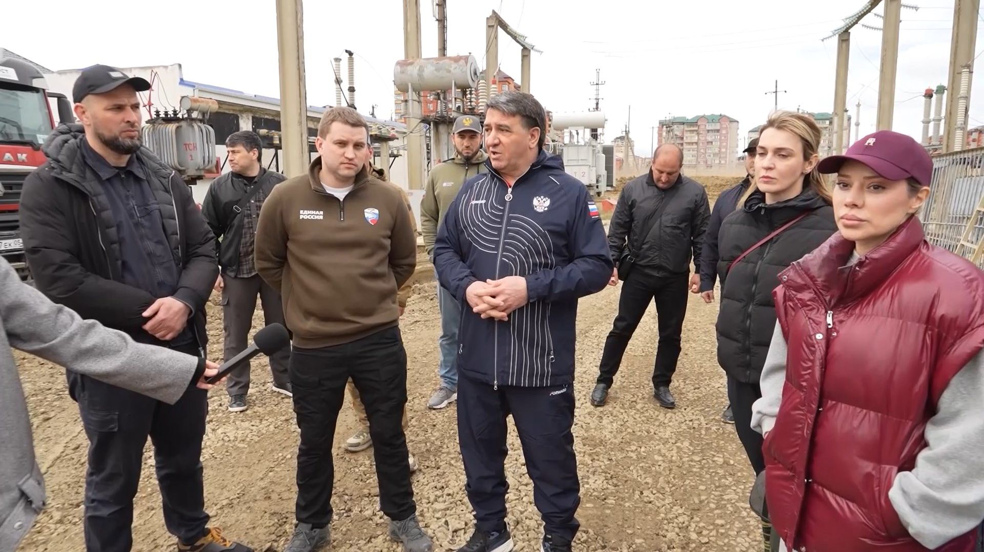 На улицах Махачкалы пострадавших после обильных осадков продолжаются восстановительные работы