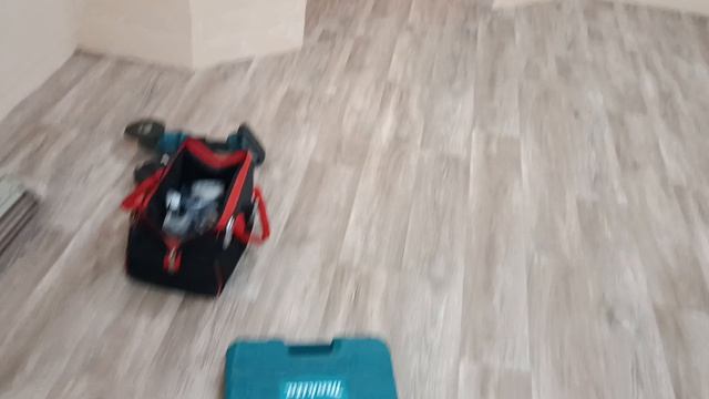 как уложить линолеум