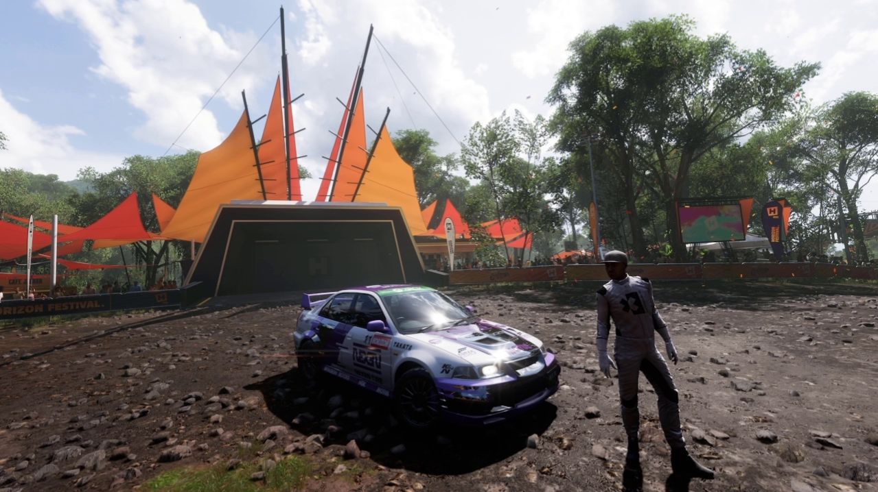 Фото у форпоста «Глушь Horizon» в Forza Horizon 5