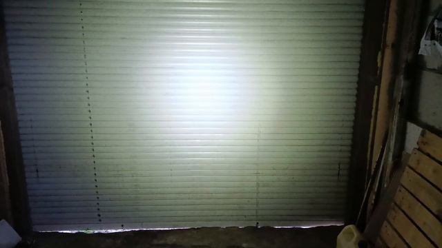 UnlimHost MW PRO 20 — работа фонаря