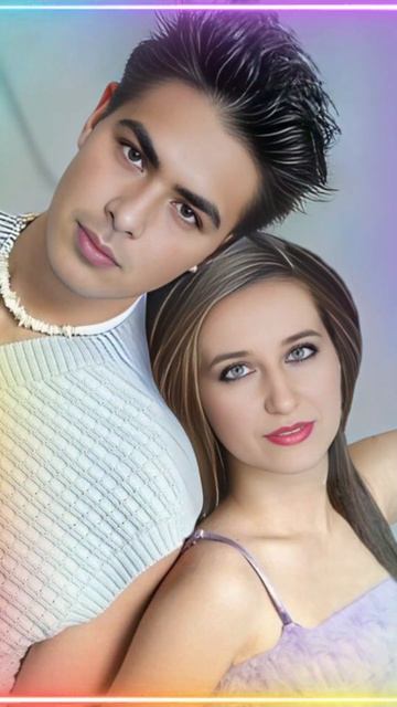 ФОТО с ЛЮБИМЫМ  Создаёт Нейросеть