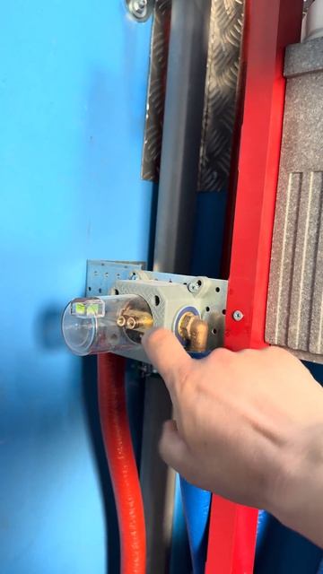 Монтаж смесителя скрытого монтажа: как не испортить ремонт в ванной?