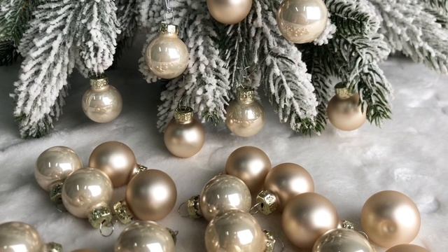 Стеклянные шары ДЕЛЮКС матовые и глянцевые, цвет: перламутровый, 25 мм, упаковка 24 шт., 010202