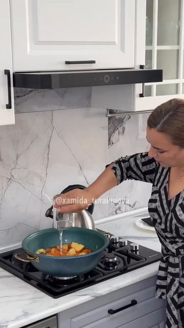  Гулханум в казане.