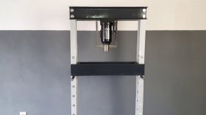 Гидравлический пресс из домкрата на 20 т