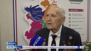 Илья Середюк поздравил Героя Кузбасса Анатолия Терехова со 100-летним юбилеем