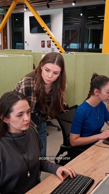 Наш робот сбежал к Оксане Самойловой