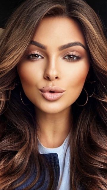 Сияющий Испанский Фруктовый Эликсир