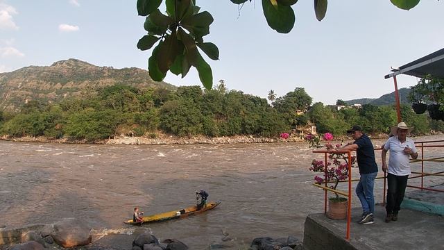 Колумбия. Рыбалка с лодки на Магдалене
