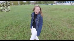 Девушка в купальнике