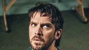 УЖАС: ДЬЯВОЛ В СЕРЕБРЕ Официальный трейлер (2026) Дэн Стивенс, Ужасы [4K]