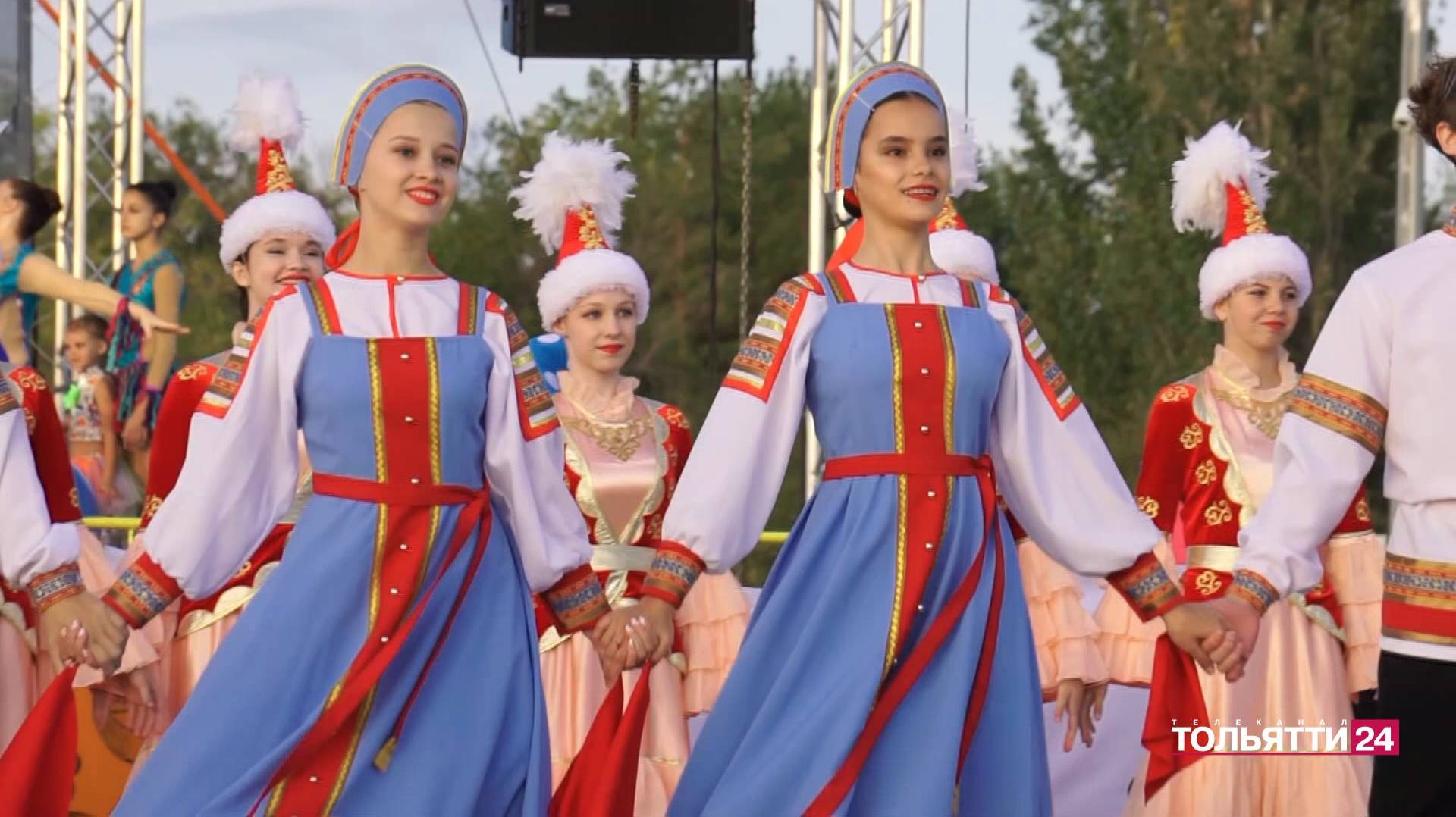 Специальный репортаж. Проект Родное. Разное в честь Года единства народов России. 19.03.2026