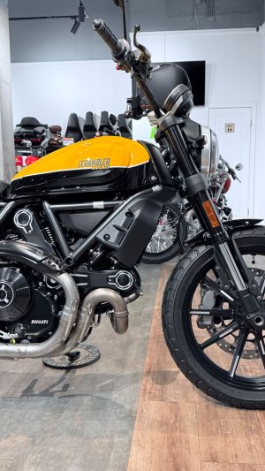 2020 DUCATI Scrambler Yellow Dream NEW (VIN *ML*3183)