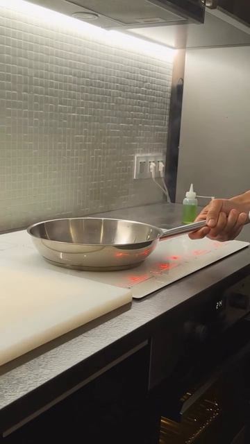 Чёрная паста с гребешками 
рецепты еда ресторан вкусно лайфхак секреты