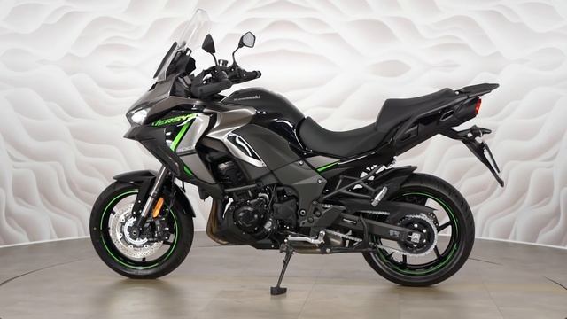 Kawasaki Versys 1000 vin LZT10C-000330