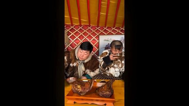 Жареный баран.