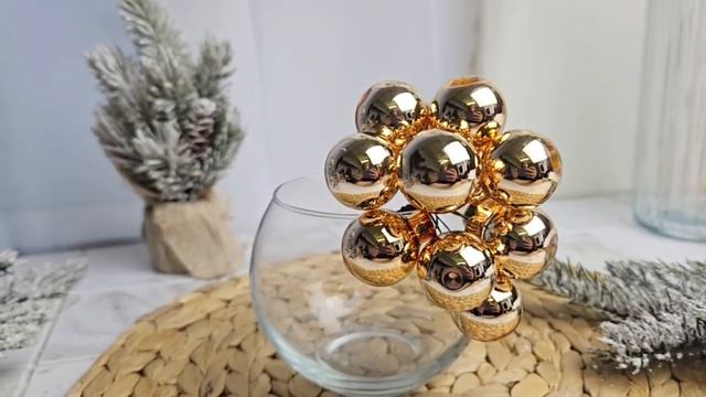 ГРОЗДЬ стеклянных глянцевых шариков на проволоке 12 шаров по 25 мм цвет: миндальный 2000663