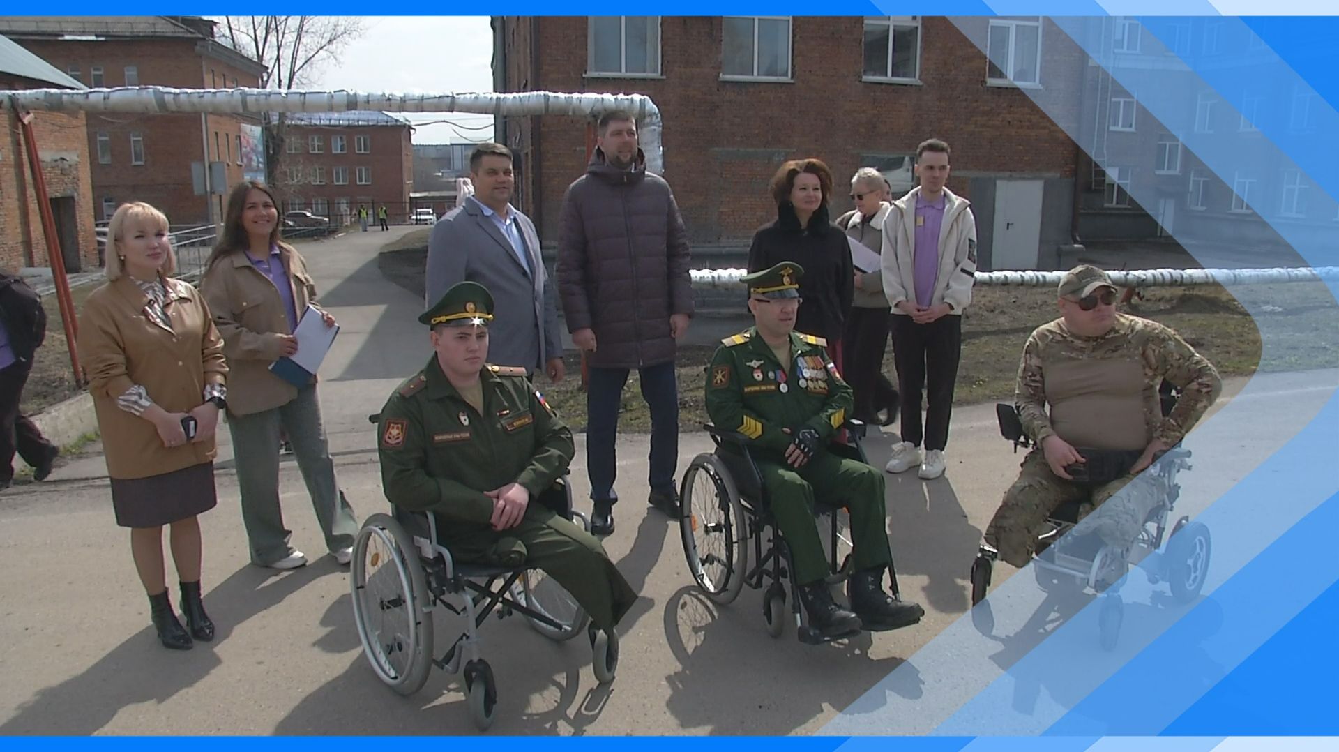16.04.2026   В Киселевске бойцам СВО вручили свидетельства об обучении вождению