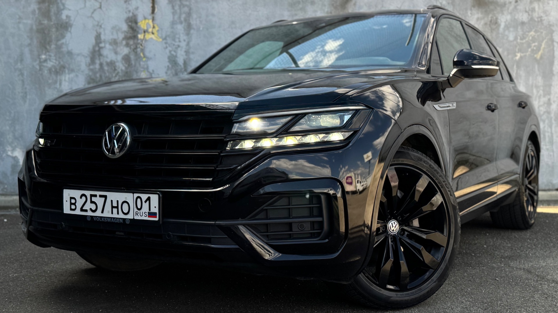 Touareg 3 R-line 3L Diesel AT 4WD