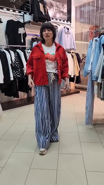 Сеть магазинов женской одежды и аксессуаров в г.Клин