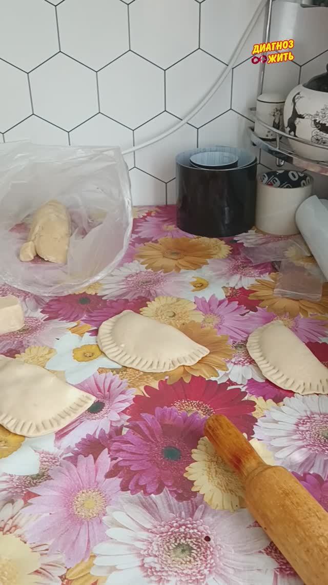 ЧЕБУРЕКИ ЗОЛОТИСТЫЕ КАК У БАБУШКИ рецепт еда домашняя