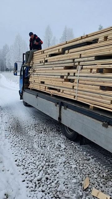 Домокомплект с завода — весь дом в одном грузовике
