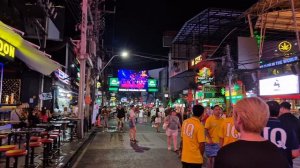 Бангла на Патонге. Бар на баре...