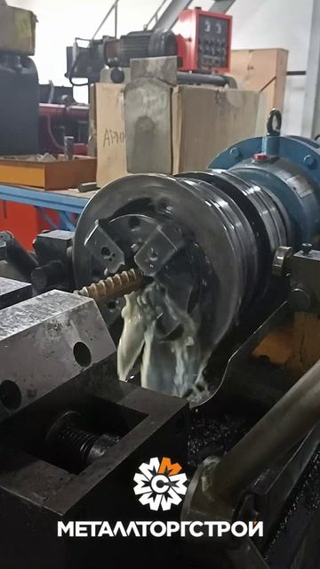 Резьба на арматуре_01_клип